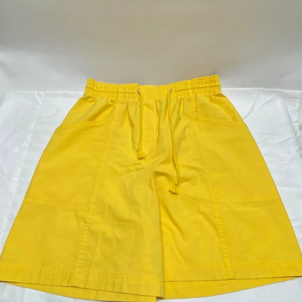 Simply‎ Basic Casual Shorts Women's Small Yellow Elastic Waist Vintage 90's GUC